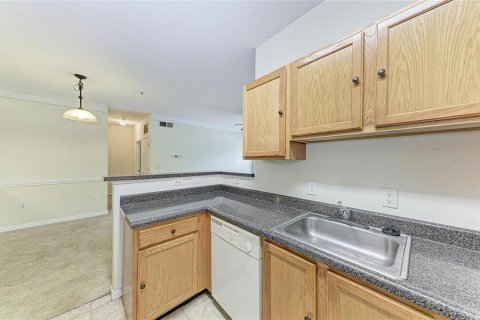 Copropriété à vendre à Bradenton, Floride: 2 chambres, 97.36 m2 № 2095536 - photo 16