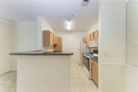 Copropriété à vendre à Bradenton, Floride: 2 chambres, 97.36 m2 № 2095536 - photo 13