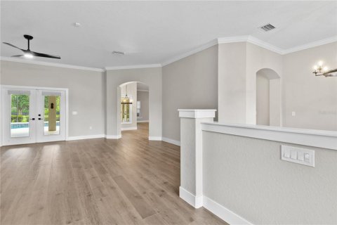 House in Oxford, Florida 5 bedrooms, 271.27 sq.m. № 1758206 - photo 7