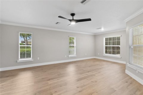 House in Oxford, Florida 5 bedrooms, 271.27 sq.m. № 1758206 - photo 25