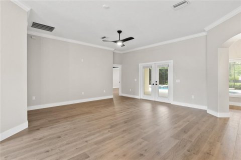 House in Oxford, Florida 5 bedrooms, 271.27 sq.m. № 1758206 - photo 8