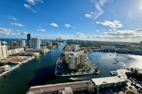 Copropriété à vendre à Hallandale Beach, Floride: 2 chambres, 95.69 m2 № 1961802 - photo 28