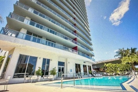 Copropriété à vendre à Hallandale Beach, Floride: 2 chambres, 95.69 m2 № 1961802 - photo 6