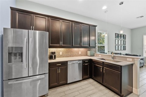House in Winter Garden, Florida 3 bedrooms, 191.19 sq.m. № 1894083 - photo 10