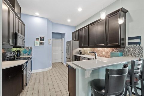 House in Winter Garden, Florida 3 bedrooms, 191.19 sq.m. № 1894083 - photo 8