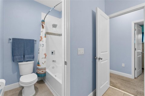 House in Winter Garden, Florida 3 bedrooms, 191.19 sq.m. № 1894083 - photo 30