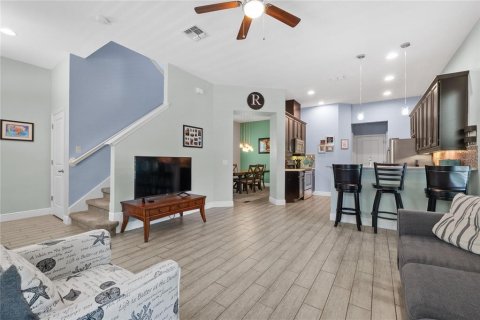 House in Winter Garden, Florida 3 bedrooms, 191.19 sq.m. № 1894083 - photo 6