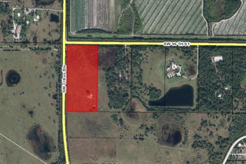 Land in Palm City, Florida № 335628 - photo 1