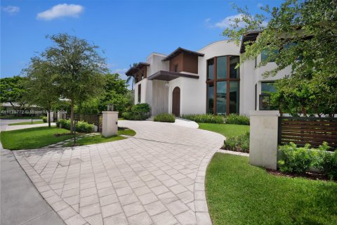 Villa ou maison à vendre à Bal Harbour, Floride: 6 chambres, 686.55 m2 № 1700029 - photo 23