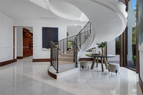 Villa ou maison à vendre à Bal Harbour, Floride: 6 chambres, 686.55 m2 № 1700029 - photo 22