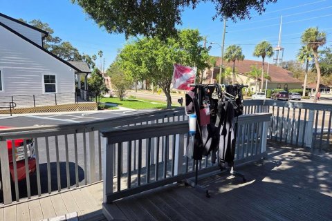 Immobilier commercial à vendre à Tarpon Springs, Floride: 108.6 m2 № 2231211 - photo 4