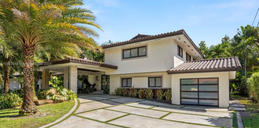 Villa ou maison à Hialeah, Floride 4 chambres, 337.51 m2 № 1970112