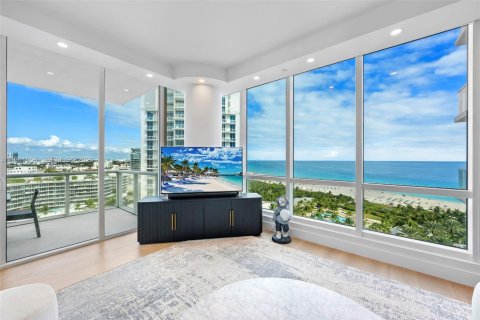Condominio en venta en Miami Beach, Florida, 4 dormitorios, 345.32 m2 № 2024620 - foto 6