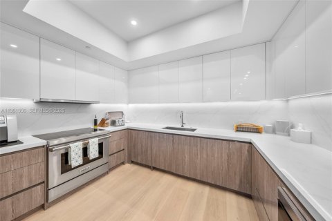 Condominio en venta en Miami Beach, Florida, 4 dormitorios, 345.32 m2 № 2024620 - foto 5