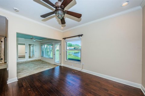 Condo in Saint Petersburg, Florida, 3 bedrooms № 1909091 - photo 27