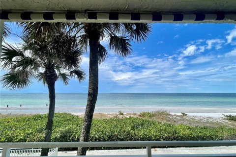 Condo in Belleair Beach, Florida, 2 bedrooms  № 1912226 - photo 7