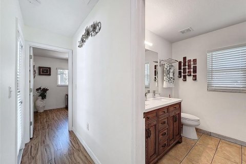 House in Spring Hill, Florida 3 bedrooms, 127.37 sq.m. № 1869000 - photo 25