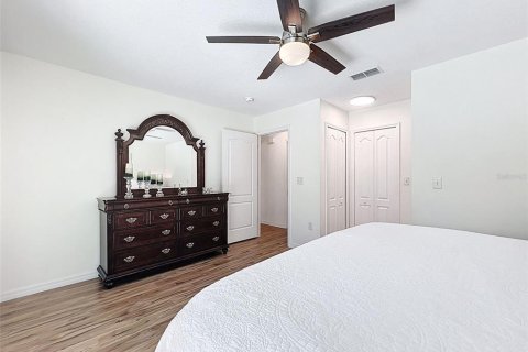 House in Spring Hill, Florida 3 bedrooms, 127.37 sq.m. № 1869000 - photo 21