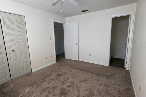 Condo in Gainesville, Florida, 2 bedrooms  № 1813306 - photo 7