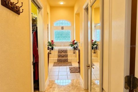 Casa en venta en Orlando, Florida, 4 dormitorios, 247.03 m2 № 2427429 - foto 13