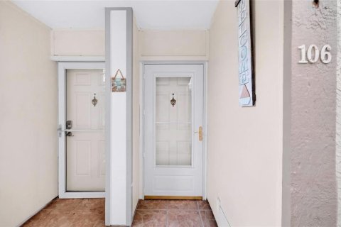 Condominio en venta en Saint Petersburg, Florida, 2 dormitorios, 85.01 m2 № 2200096 - foto 16