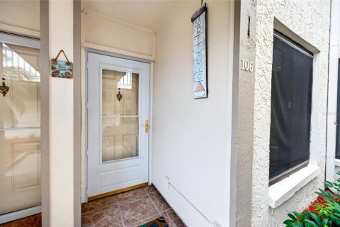 Condominio en venta en Saint Petersburg, Florida, 2 dormitorios, 85.01 m2 № 2200096 - foto 11