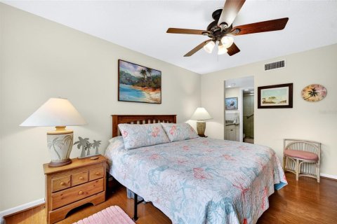 Condominio en venta en Saint Petersburg, Florida, 2 dormitorios, 85.01 m2 № 2200096 - foto 24