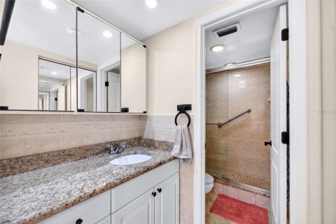 Condominio en venta en Saint Petersburg, Florida, 2 dormitorios, 85.01 m2 № 2200096 - foto 29