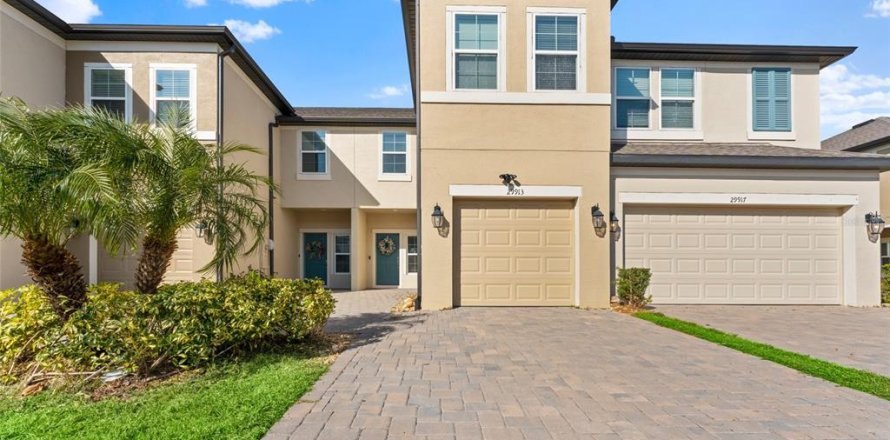 Touwnhouse à Wesley Chapel, Floride 3 chambres, 173.26 m2 № 2210805