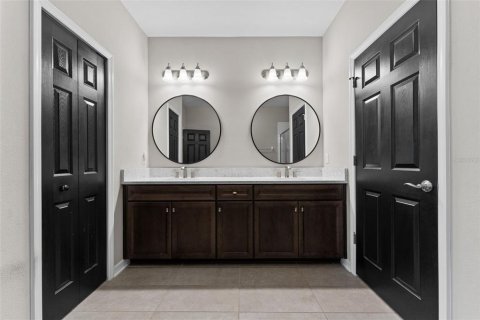 Touwnhouse à vendre à Wesley Chapel, Floride: 3 chambres, 173.26 m2 № 2210805 - photo 7