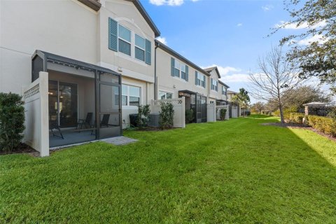 Touwnhouse à vendre à Wesley Chapel, Floride: 3 chambres, 173.26 m2 № 2210805 - photo 15