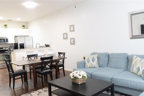 Купить таунхаус в Киссимми, Флорида 5 комнат, 120.77м2, № 1549504 - фото 4