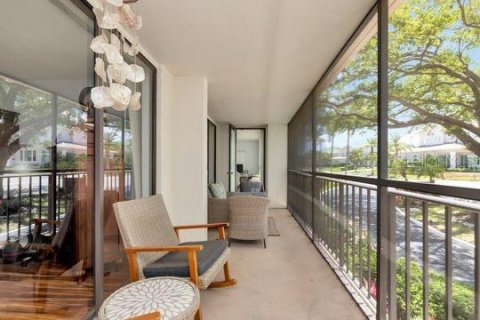 Condo in Belleair, Florida, 2 bedrooms № 2124789 - photo 25