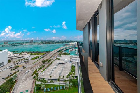 Condo in Miami, Florida, 3 bedrooms  № 1693713 - photo 4