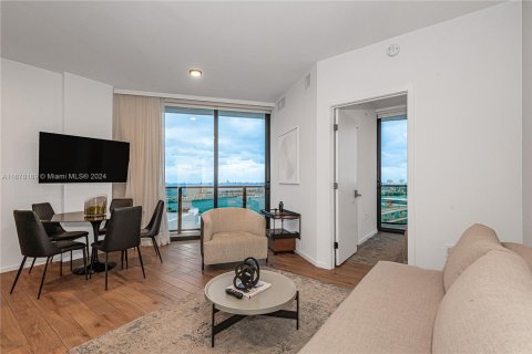 Condo in Miami, Florida, 3 bedrooms  № 1693713 - photo 21