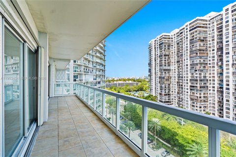 Condominio en venta en Miami, Florida, 3 dormitorios, 158.21 m2 № 2007867 - foto 7