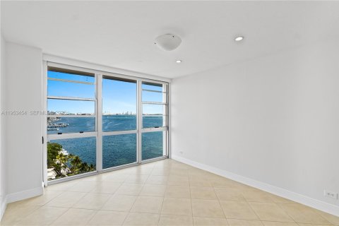 Condominio en venta en Miami, Florida, 3 dormitorios, 158.21 m2 № 2007867 - foto 17