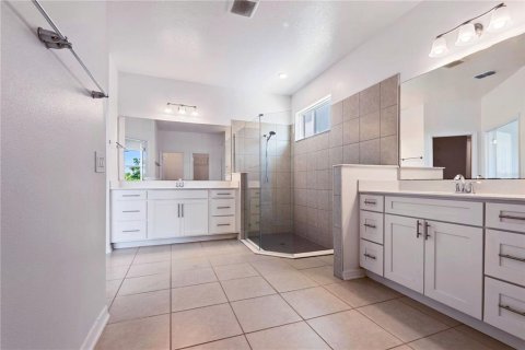 Villa ou maison à vendre à Oakland, Floride: 4 chambres, 264.96 m2 № 2150119 - photo 6