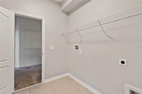 Villa ou maison à vendre à Oakland, Floride: 4 chambres, 264.96 m2 № 2150119 - photo 30