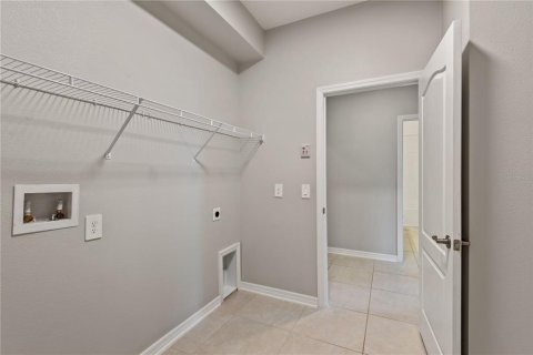 Villa ou maison à vendre à Oakland, Floride: 4 chambres, 264.96 m2 № 2150119 - photo 24
