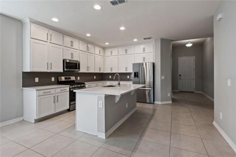 Villa ou maison à vendre à Oakland, Floride: 4 chambres, 264.96 m2 № 2150119 - photo 14