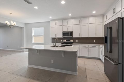 Villa ou maison à vendre à Oakland, Floride: 4 chambres, 264.96 m2 № 2150119 - photo 13