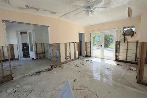 Casa en venta en Saint Pete Beach, Florida, 3 dormitorios, 185.43 m2 № 1796817 - foto 7