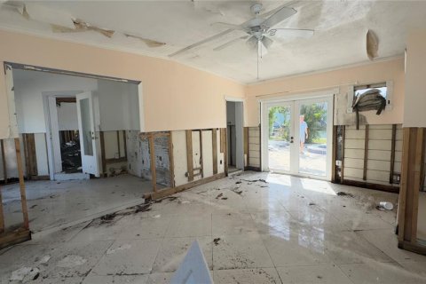 Casa en venta en Saint Pete Beach, Florida, 3 dormitorios, 185.43 m2 № 1796817 - foto 8