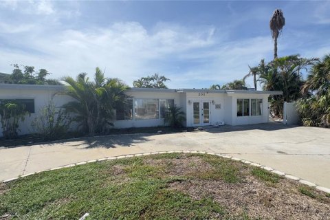 Casa en venta en Saint Pete Beach, Florida, 3 dormitorios, 185.43 m2 № 1796817 - foto 4