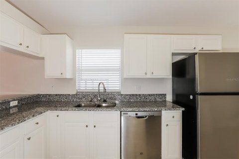 Casa en venta en Lakeland, Florida, 3 dormitorios, 170.1 m2 № 1662898 - foto 9