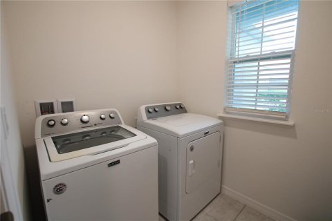 Villa ou maison à vendre à Haines City, Floride: 3 chambres, 172.05 m2 № 2318445 - photo 15