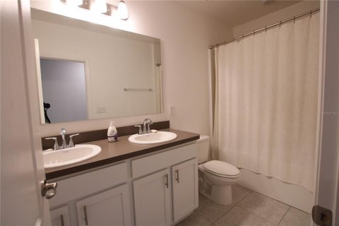 Villa ou maison à vendre à Haines City, Floride: 3 chambres, 172.05 m2 № 2318445 - photo 13