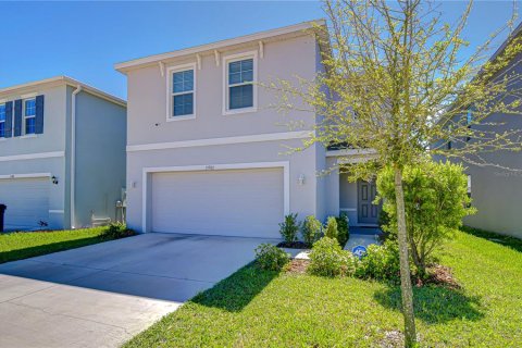 House in Odessa, Florida 4 bedrooms, 209.96 sq.m. № 2121987