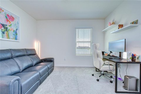 House in Odessa, Florida 4 bedrooms, 209.96 sq.m. № 2121987 - photo 28